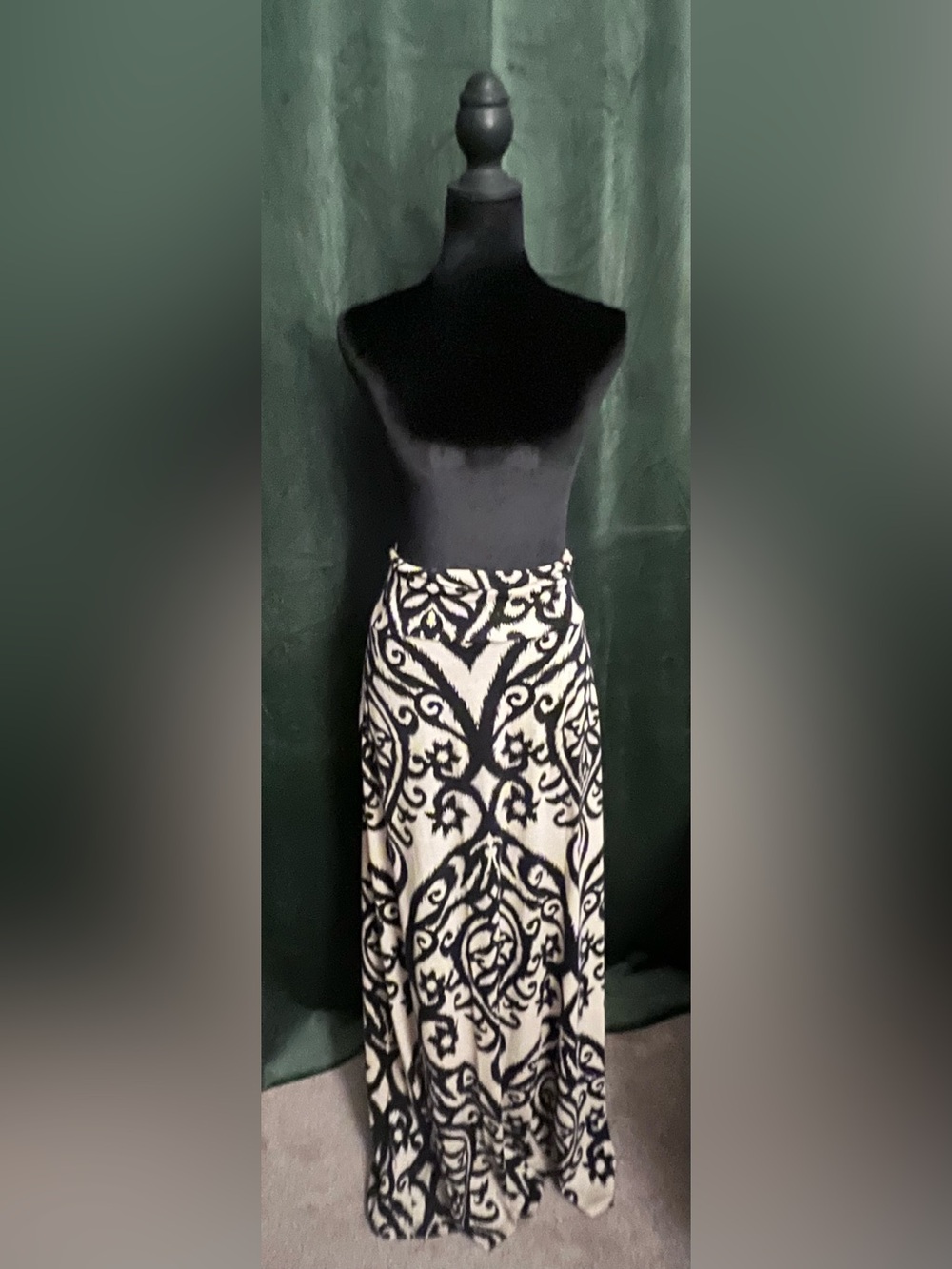 Boutique - Black and Cream Patterned Maxi Skirt - Women's